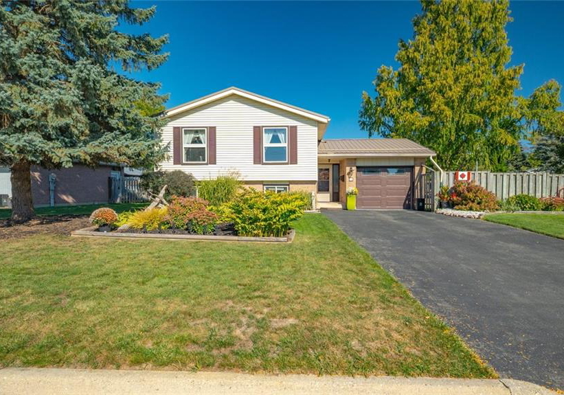 7-turner-drive-simcoe-ontario-40776037