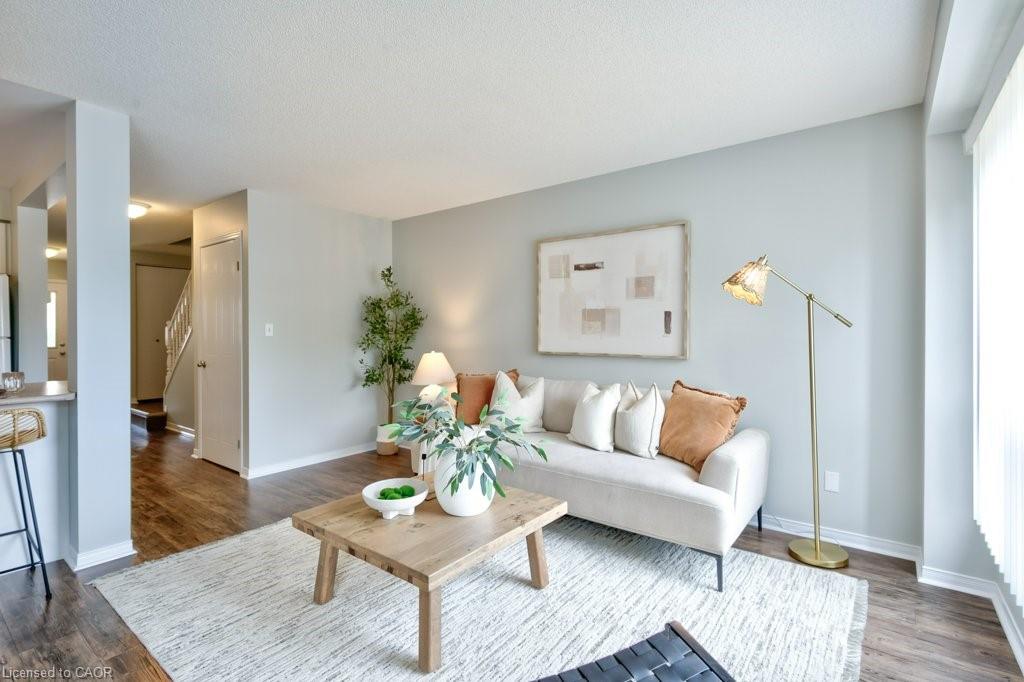 84-westmeadow-drive-kitchener-ontario-40776038