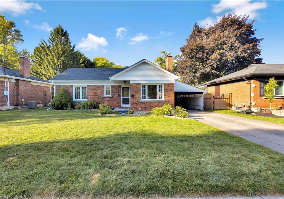 32-hillier-crescent-brantford-ontario-40776054