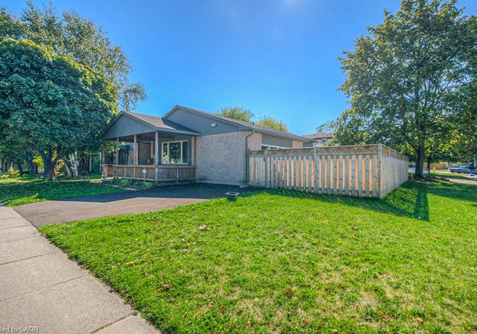 69-bismark-drive-cambridge-ontario-40776136