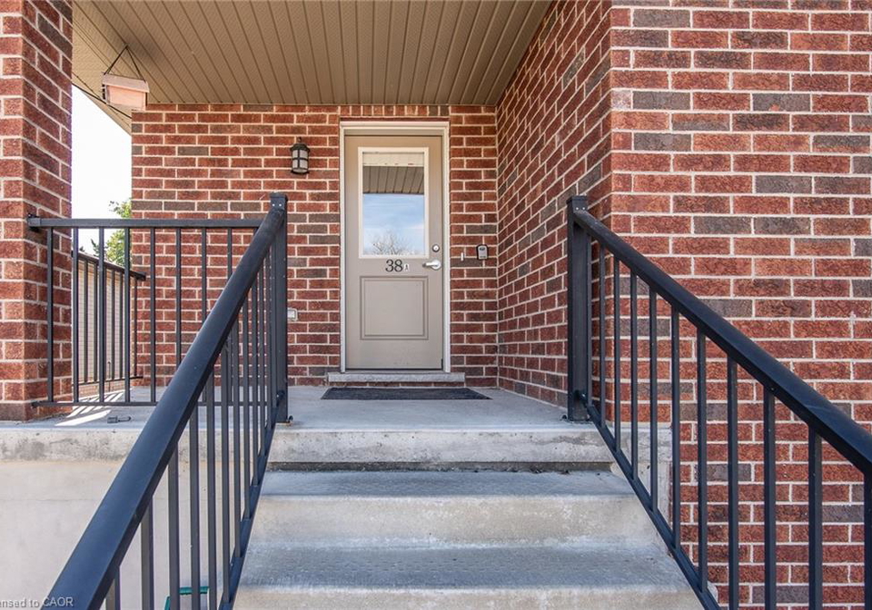 38-foundry-street-baden-ontario-40776155
