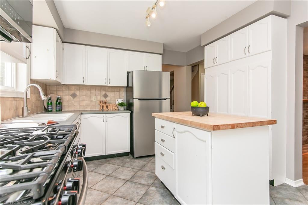 210-philip-court-fergus-ontario-40776251