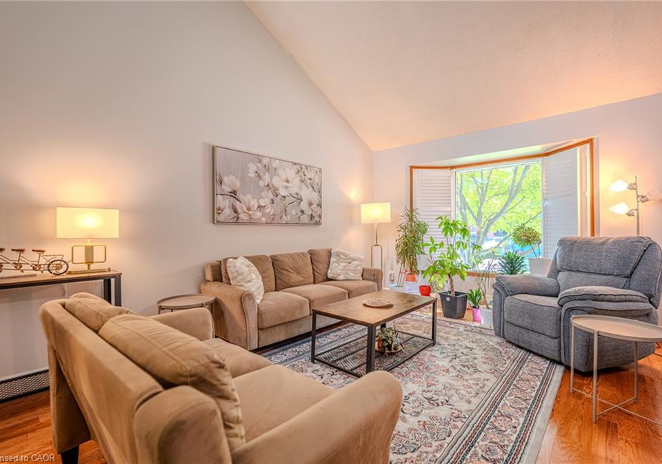 14-windstar-place-hamilton-ontario-40776413