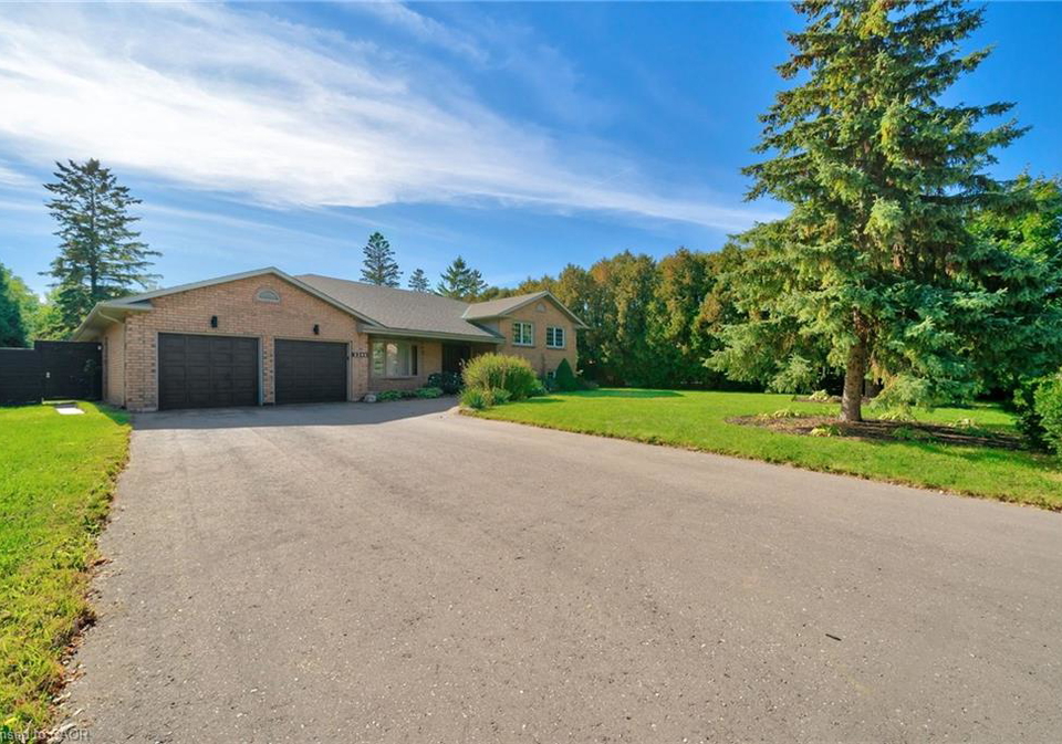 2246-orchard-road-burlington-ontario-40776482