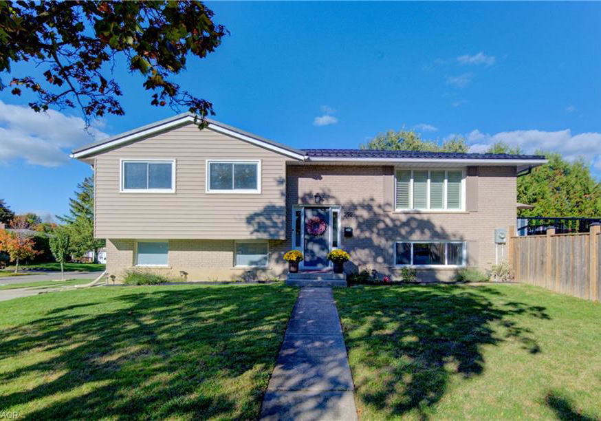292-parkmount-drive-waterloo-ontario-40776543