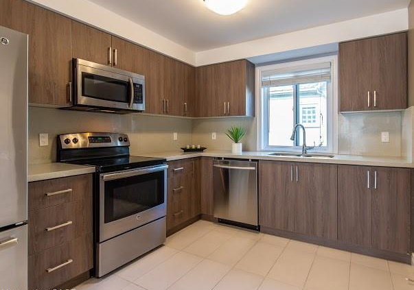 122-courtland-avenue-kitchener-ontario-40776584