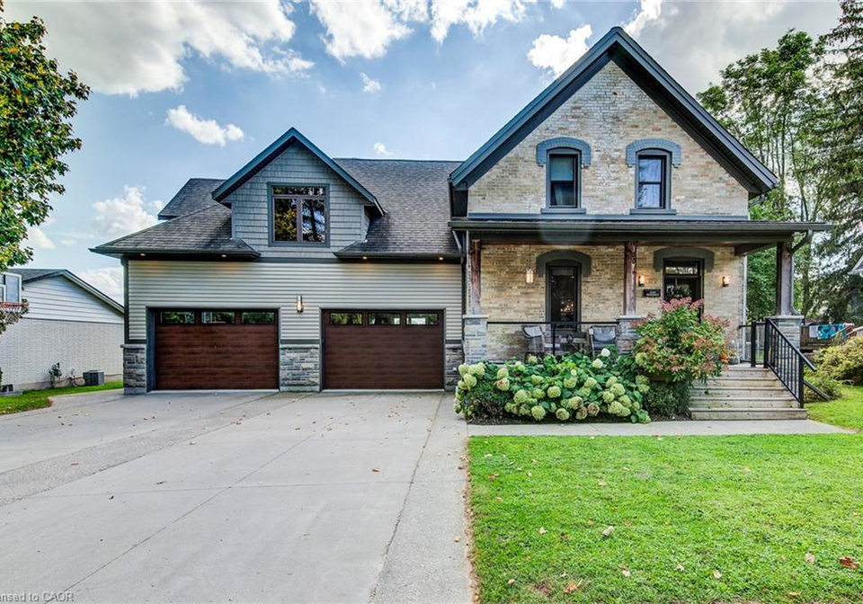 1020-doering-street-wellesley-ontario-40776592