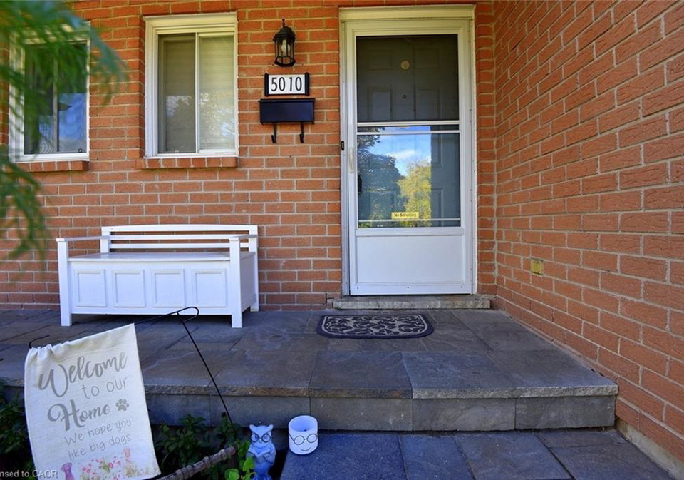 5010-friesen-boulevard-beamsville-ontario-40776747
