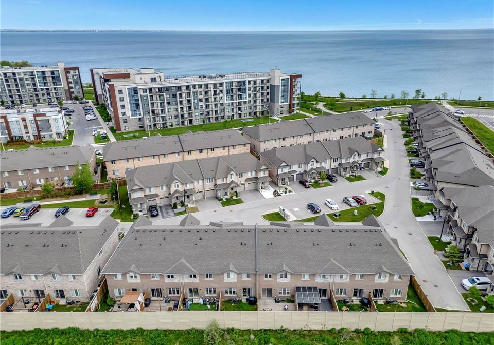 98-shoreview-place-stoney-creek-ontario-40776779