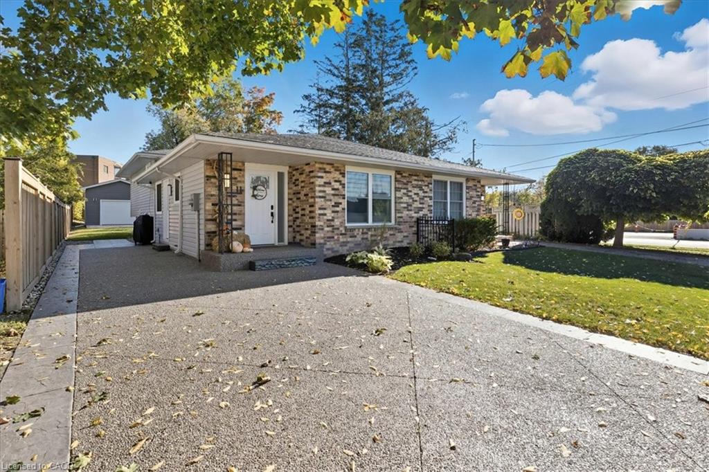 11-macdonald-street-ayr-ontario-40776864