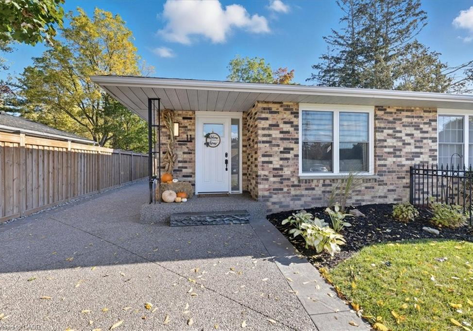 11-macdonald-street-ayr-ontario-40776864