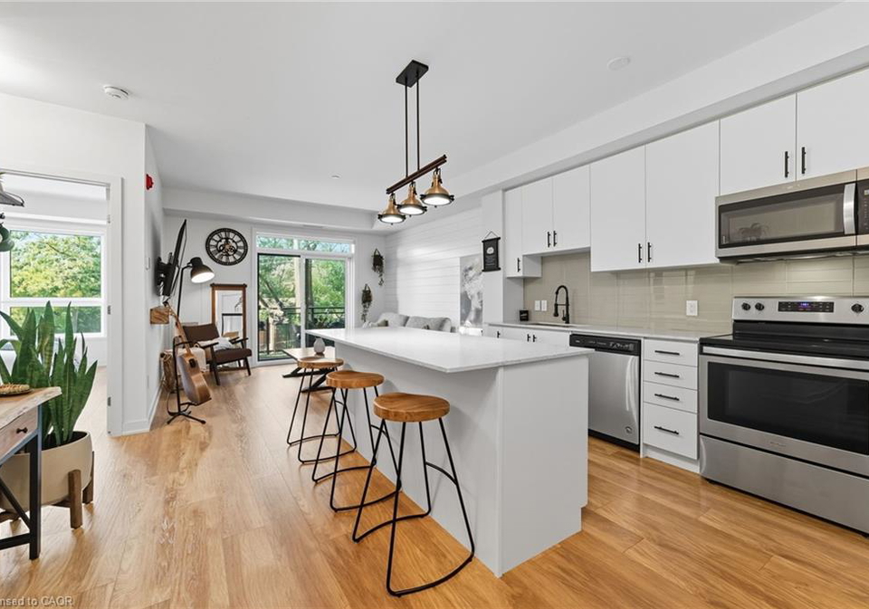 320-plains-road-e-burlington-ontario-40776866