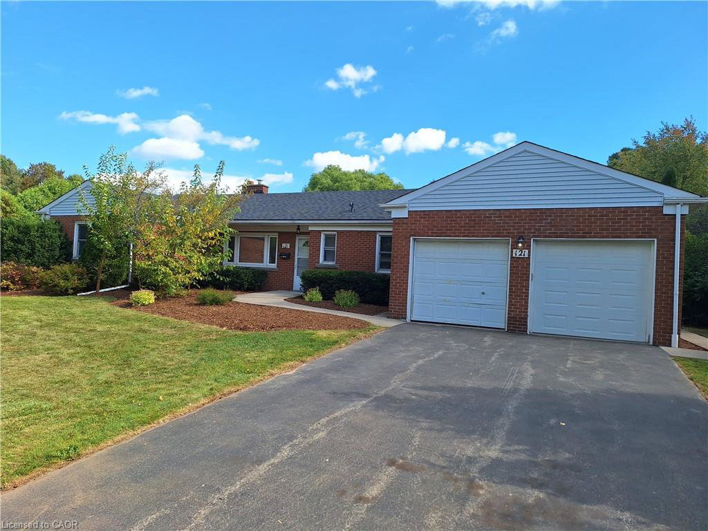 121-saint-margarets-road-ancaster-ontario-40776891