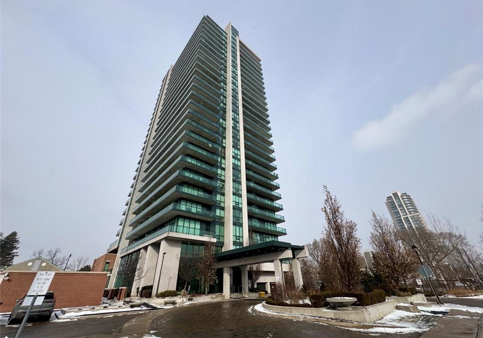 100-john-street-peel-ontario-40776919