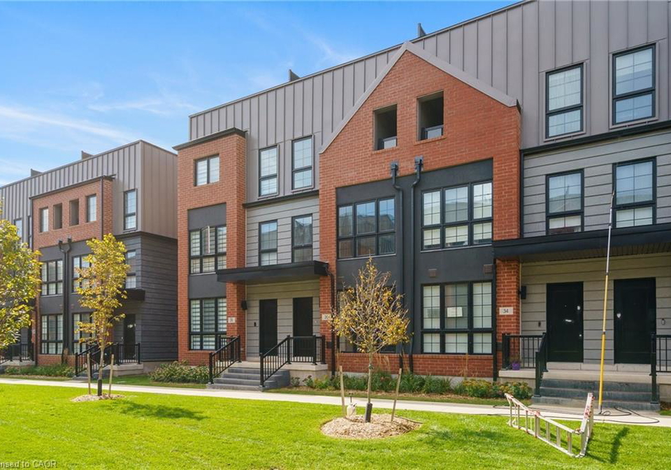 30-burleigh-mews-vaughan-ontario-40776927