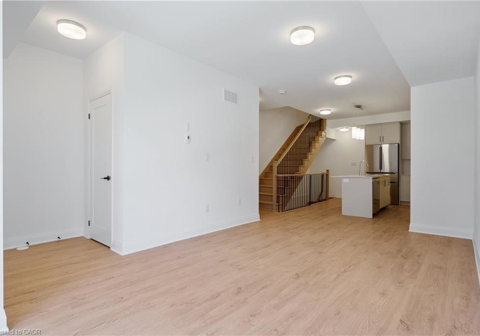 30-burleigh-mews-vaughan-ontario-40776927