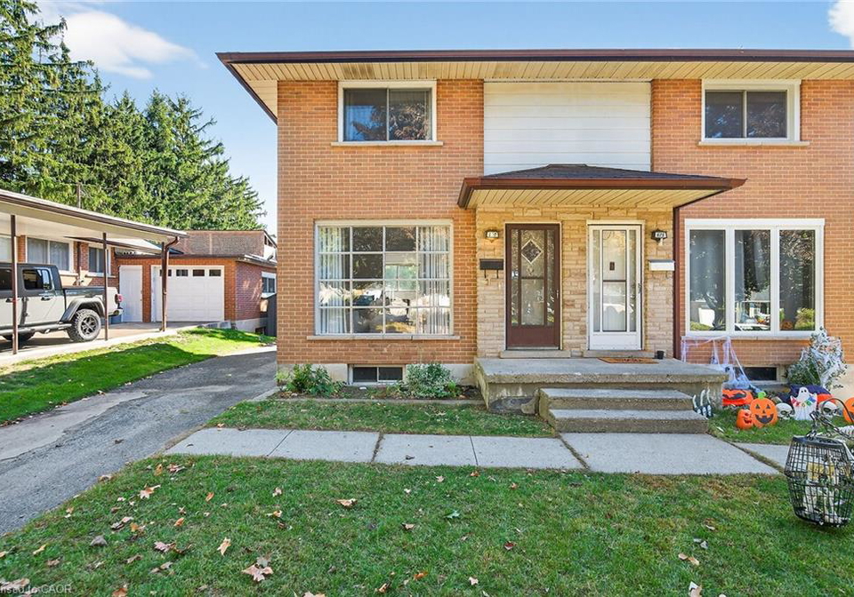 630-pine-street-cambridge-ontario-40777005