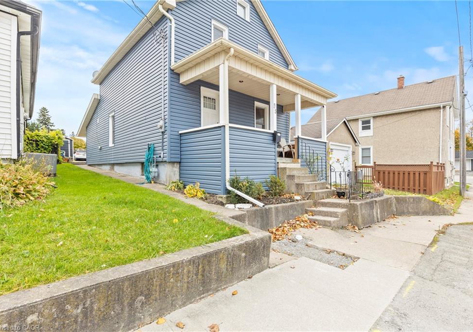55-albert-street-w-thorold-ontario-40777024