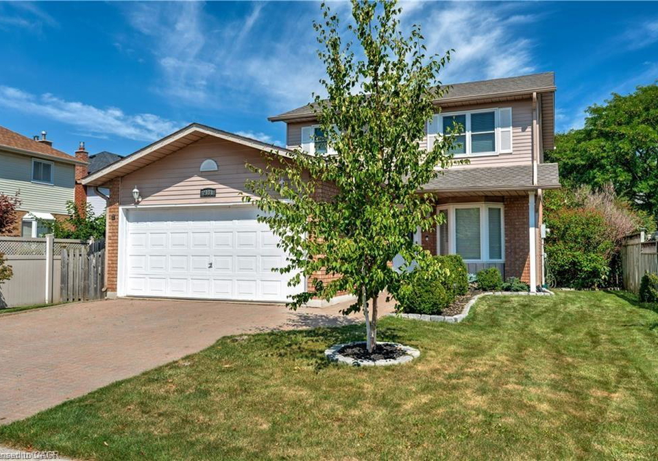 2181-cleaver-avenue-burlington-ontario-40777075
