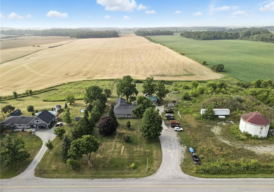 742-conc-14-walpole-hagersville-ontario-40777156