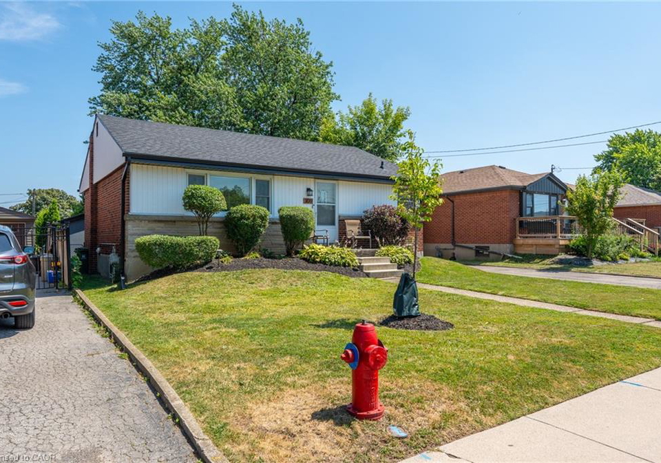 309-east-45th-street-hamilton-ontario-40777398