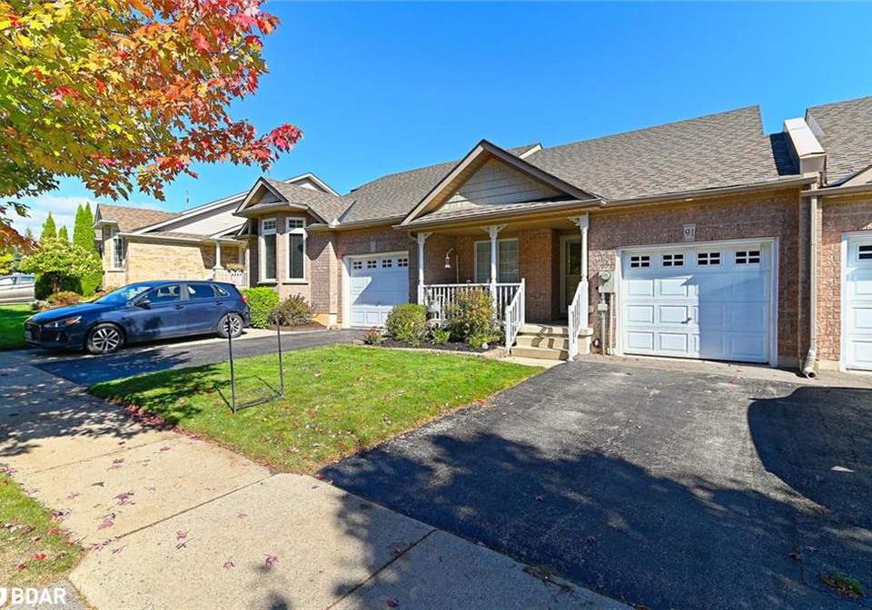 91-doctor-moore-court-halton-ontario-40777639