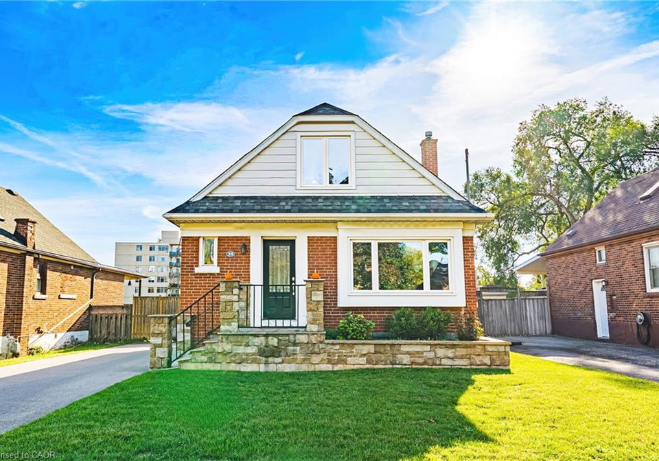 35-ipswich-place-hamilton-ontario-40777645