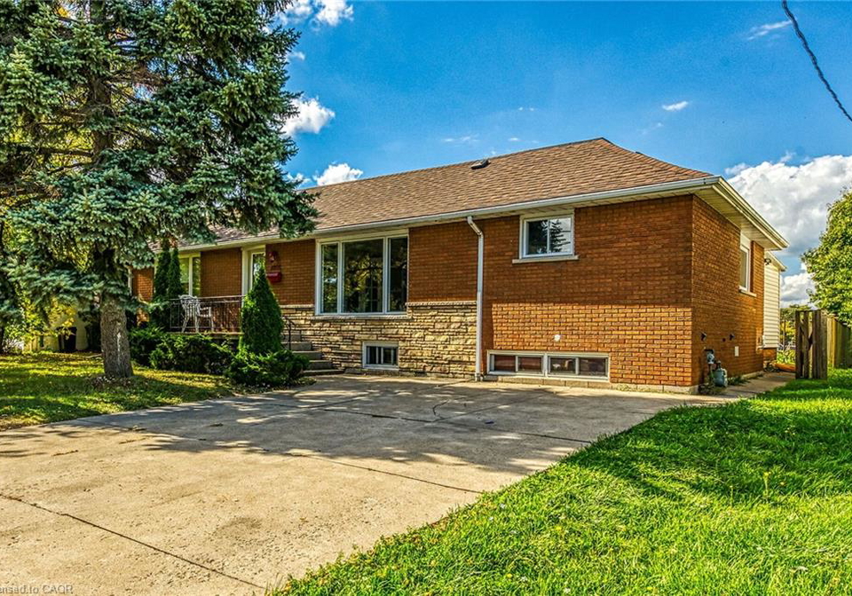 1008-upper-wellington-street-hamilton-ontario-40777646