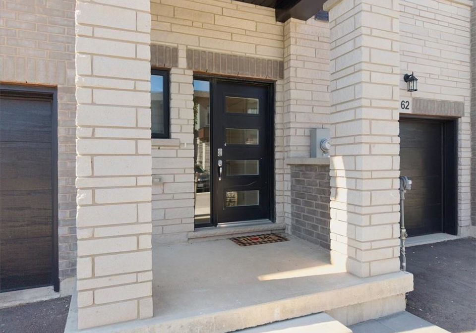 155-equestrian-way-cambridge-ontario-40777712