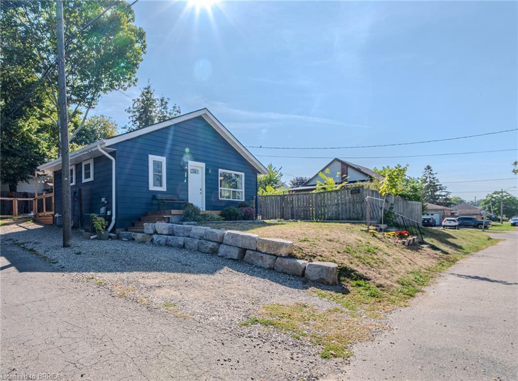 37-twelfth-avenue-brantford-ontario-40777753