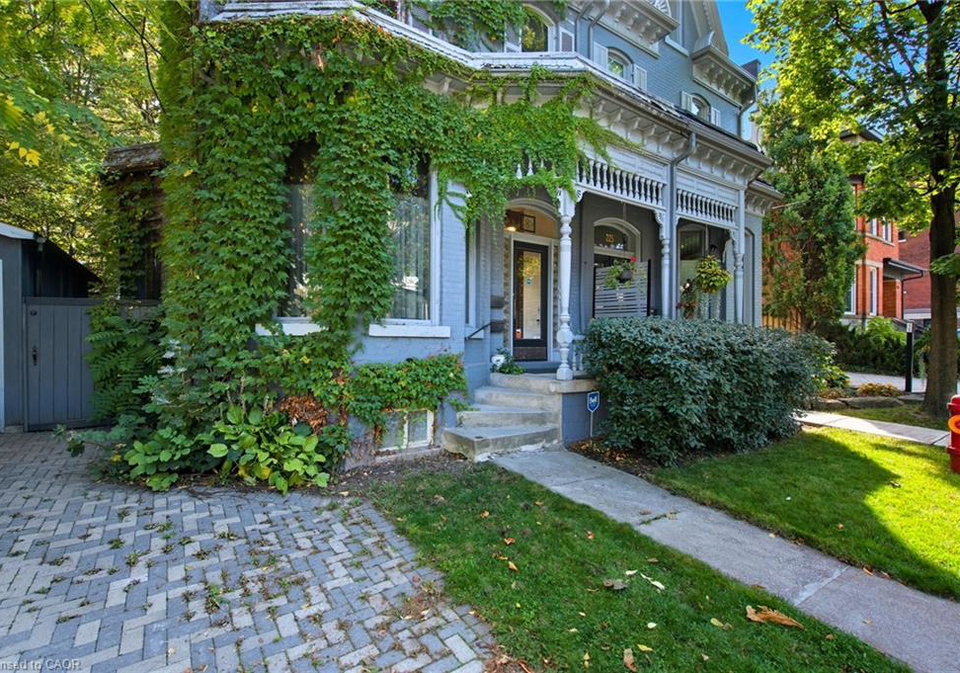 223-bay-street-s-hamilton-ontario-40777845