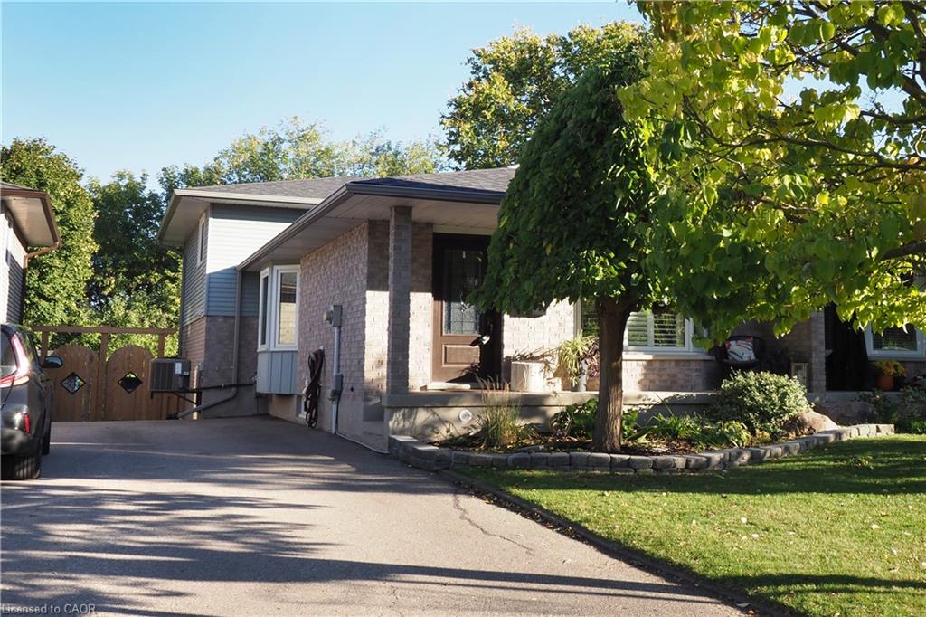 7-caprice-court-kitchener-ontario-40777914