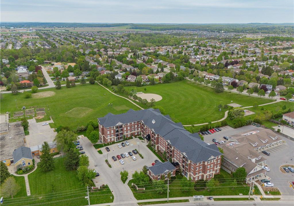 1440-gordon-street-guelph-ontario-40777916