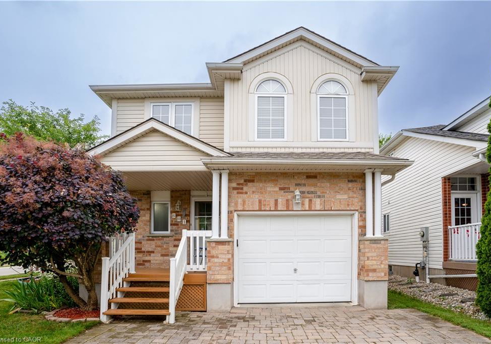 601-mountain-maple-avenue-waterloo-ontario-40777976