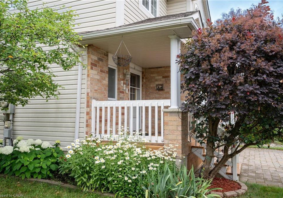 601-mountain-maple-avenue-waterloo-ontario-40777976