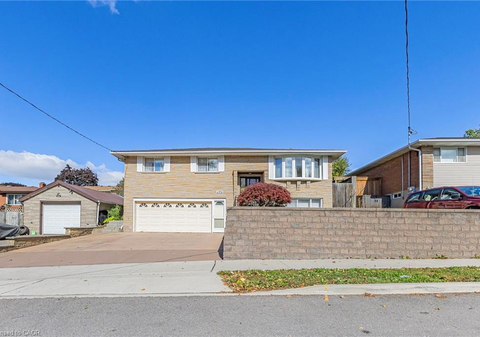 246-thaler-avenue-n-kitchener-ontario-40777986