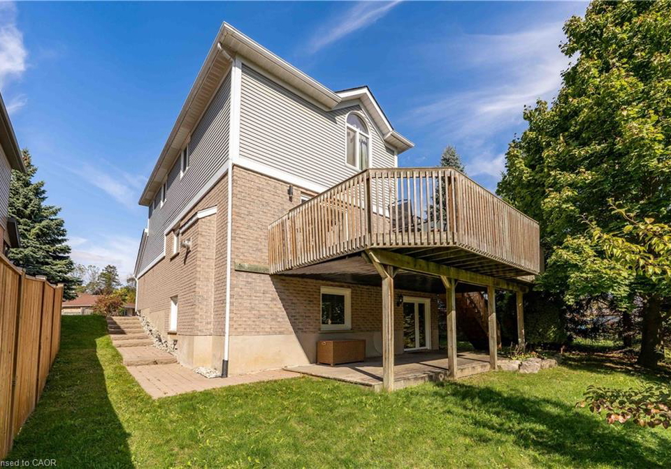 15-oliver-court-kitchener-ontario-40778074