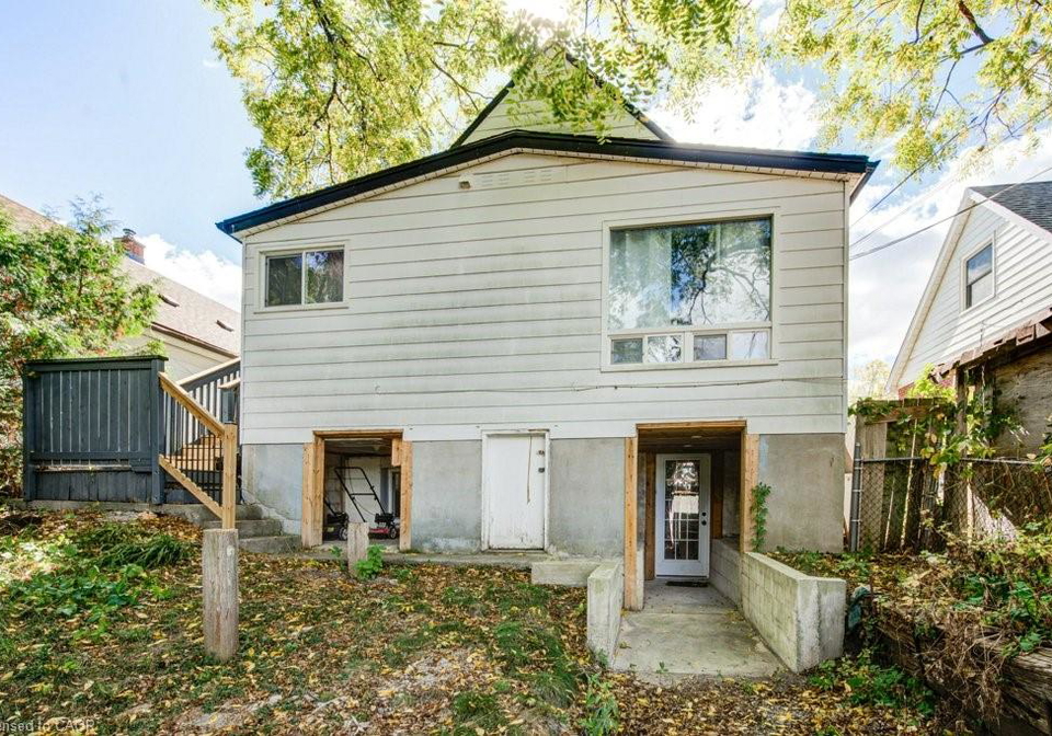 96-emery-street-w-london-ontario-40778135