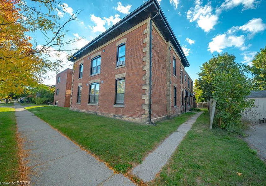 6-7-11-sheridan-street-brantford-ontario-40778173