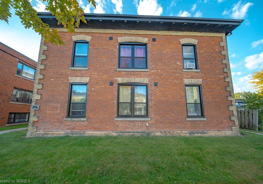 6-7-11-sheridan-street-brantford-ontario-40778173