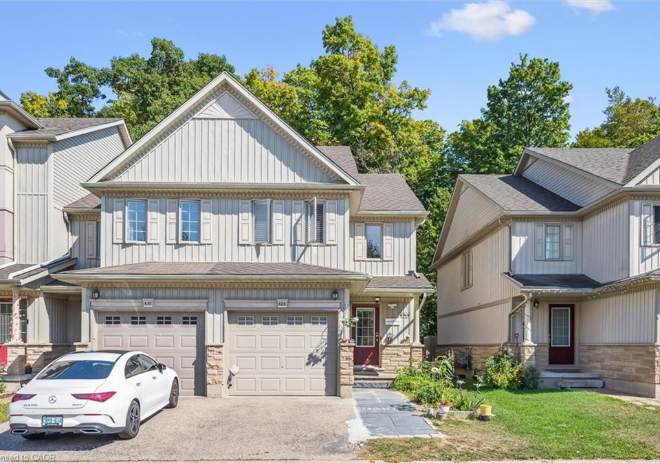 110-activa-avenue-kitchener-ontario-40778178