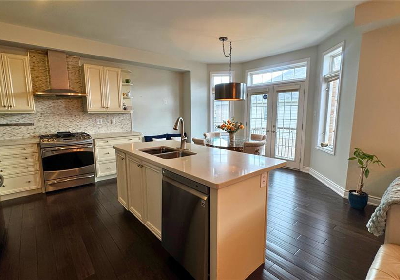 571-sanderson-crescent-milton-ontario-40778215