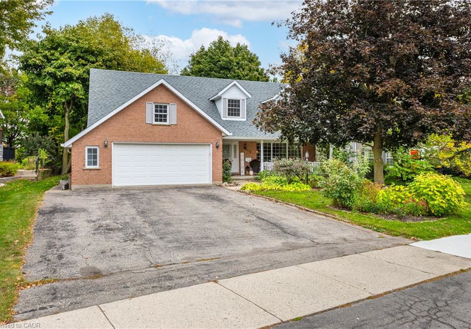 553-paradise-crescent-waterloo-ontario-40778250