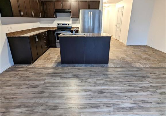 54-renfrew-street-kitchener-ontario-40778269