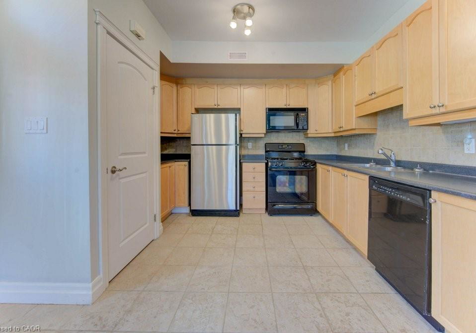 555-king-street-e-kitchener-ontario-40778273