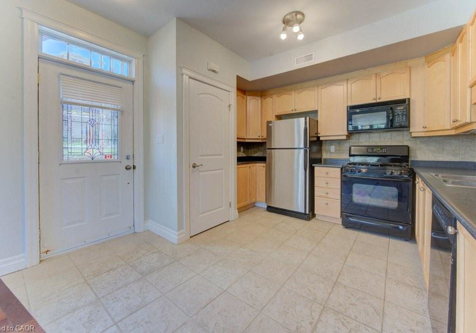 555-king-street-e-kitchener-ontario-40778273