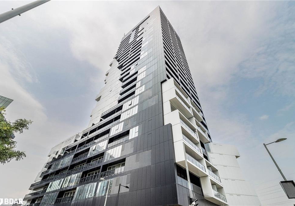 170-bayview-avenue-toronto-ontario-40778306
