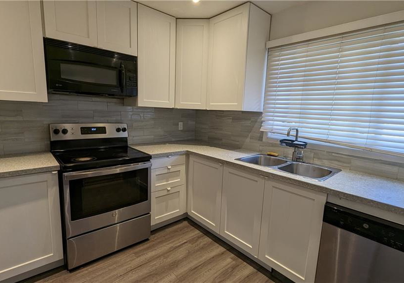 1190-upper-ottawa-street-hamilton-ontario-40778348