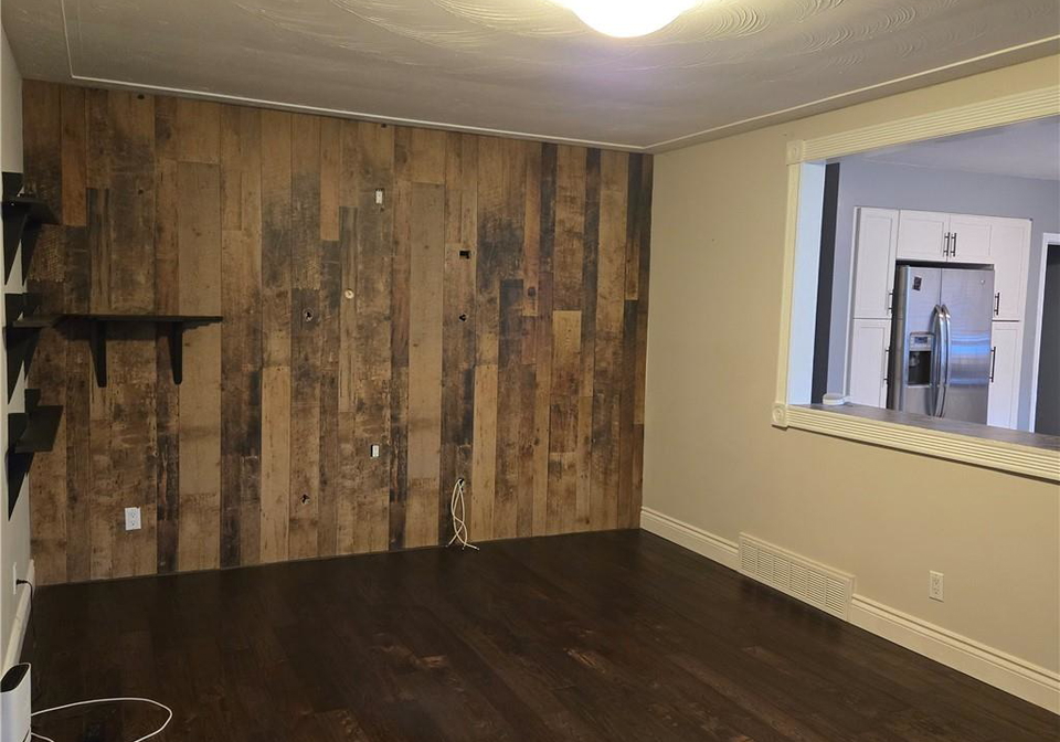 127-currie-street-hamilton-ontario-40778439