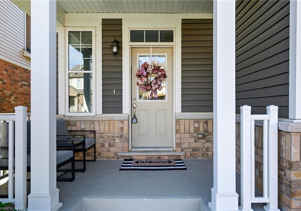 15-bastia-street-waterdown-ontario-40778455